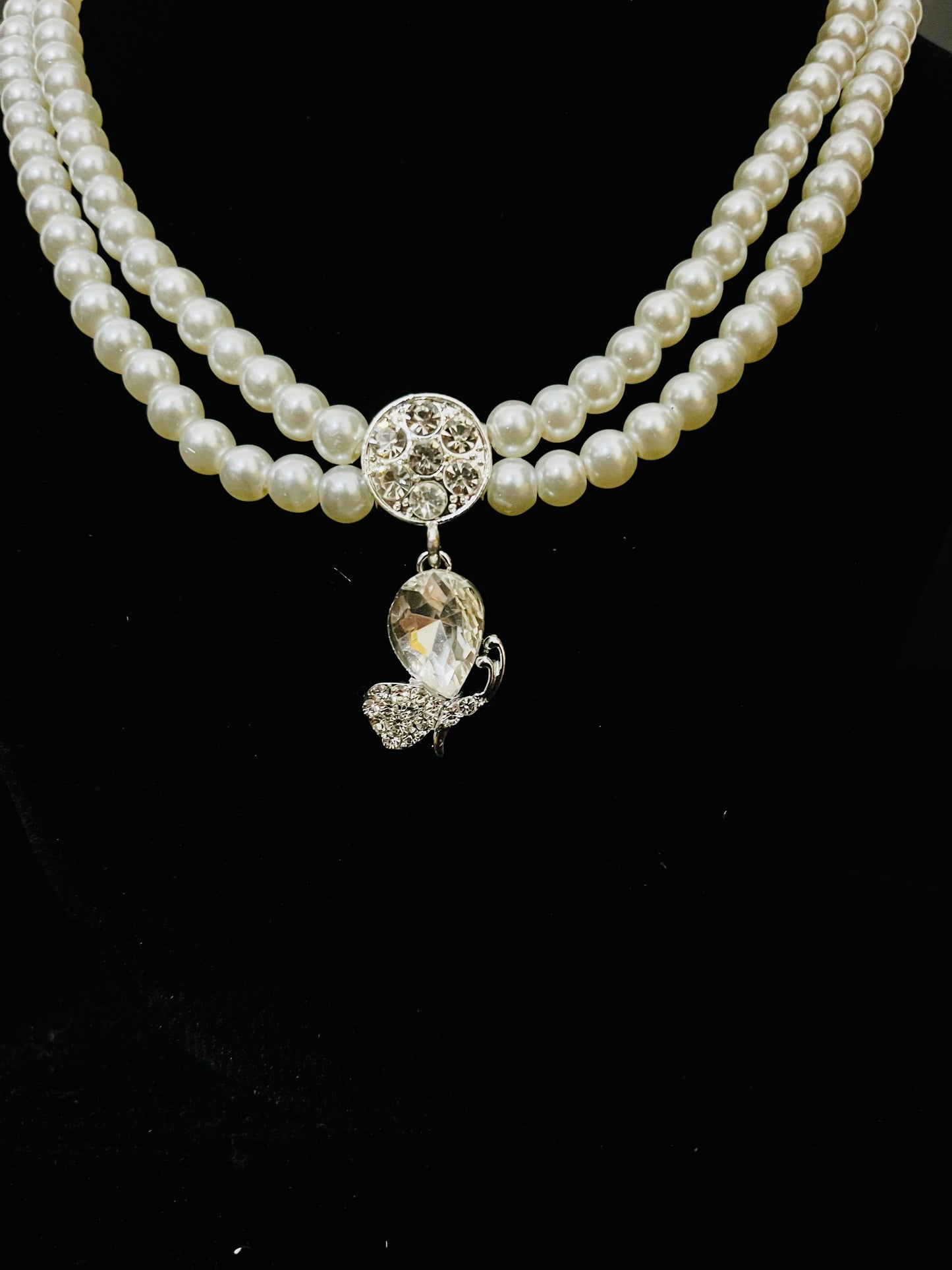 Pearl Necklace Set with Crystal Butterfly Pendant & Earrings – Bridal & Party Jewelry