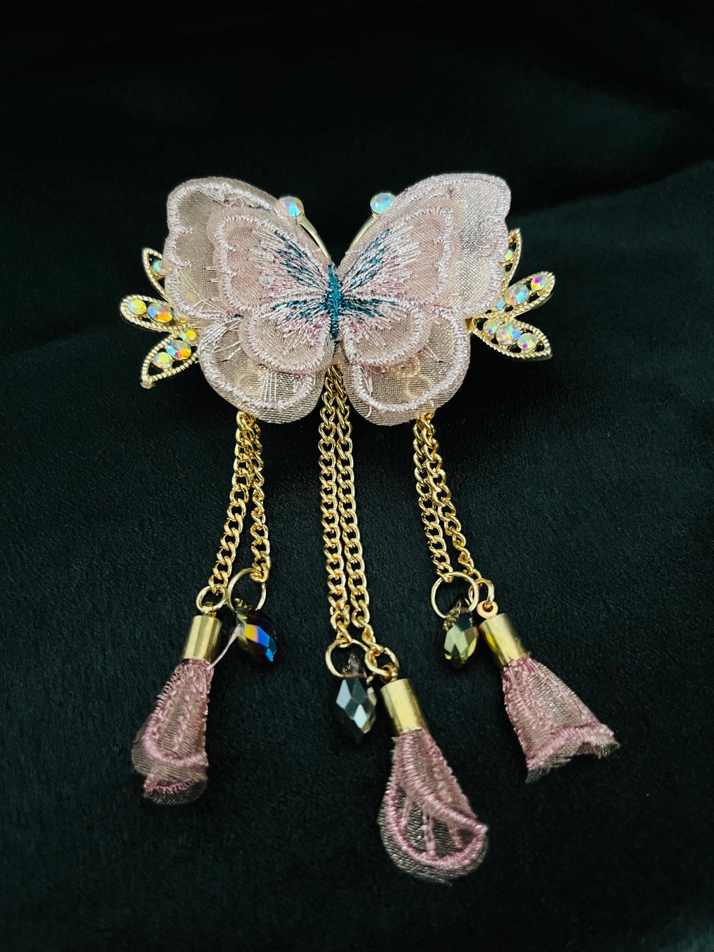 Elegant Pink Butterfly Hair Clutcher with Crystal and Dangling Chains