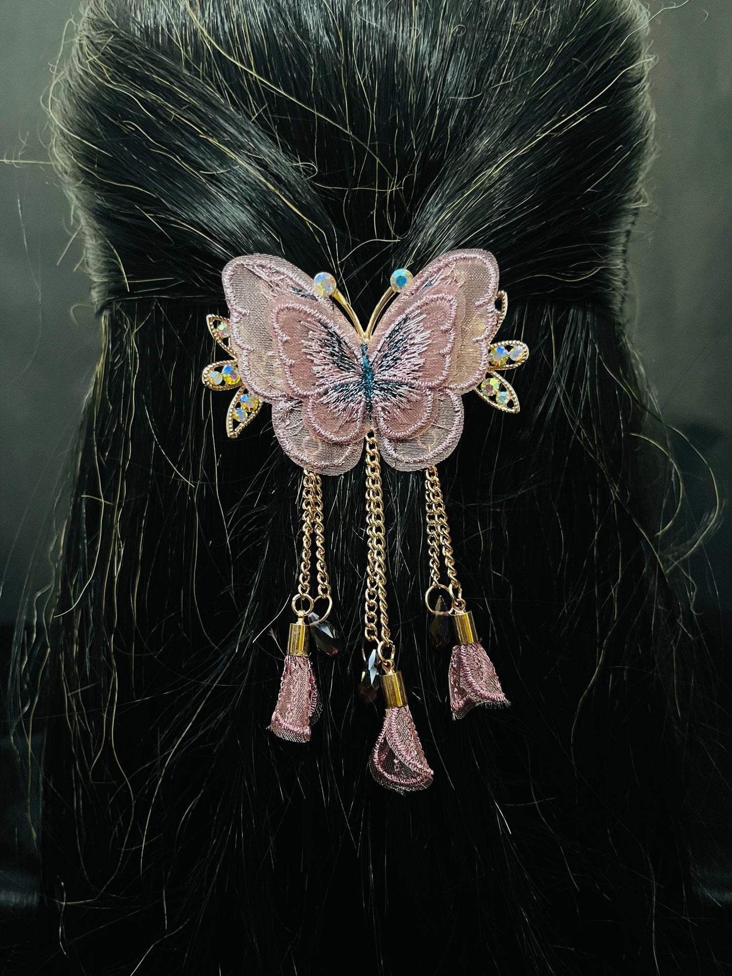 Elegant Pink Butterfly Hair Clutcher with Crystal and Dangling Chains