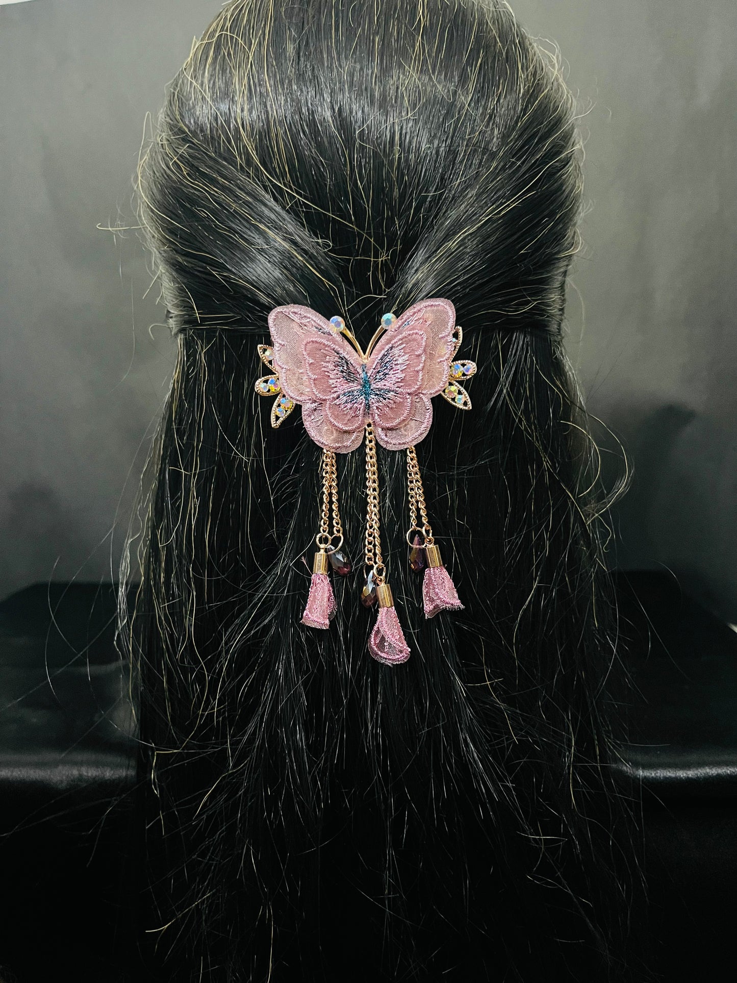 Elegant Pink Butterfly Hair Clutcher with Crystal and Dangling Chains