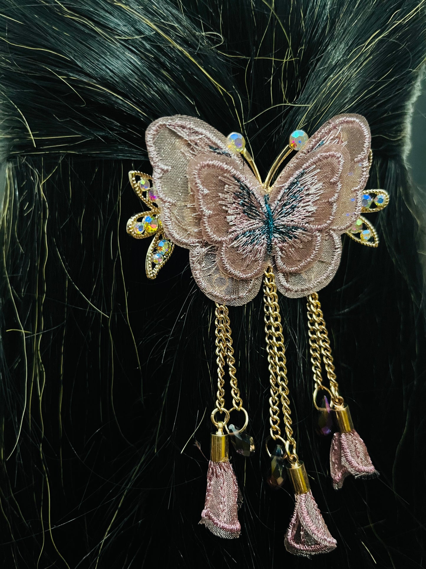 Elegant Pink Butterfly Hair Clutcher with Crystal and Dangling Chains