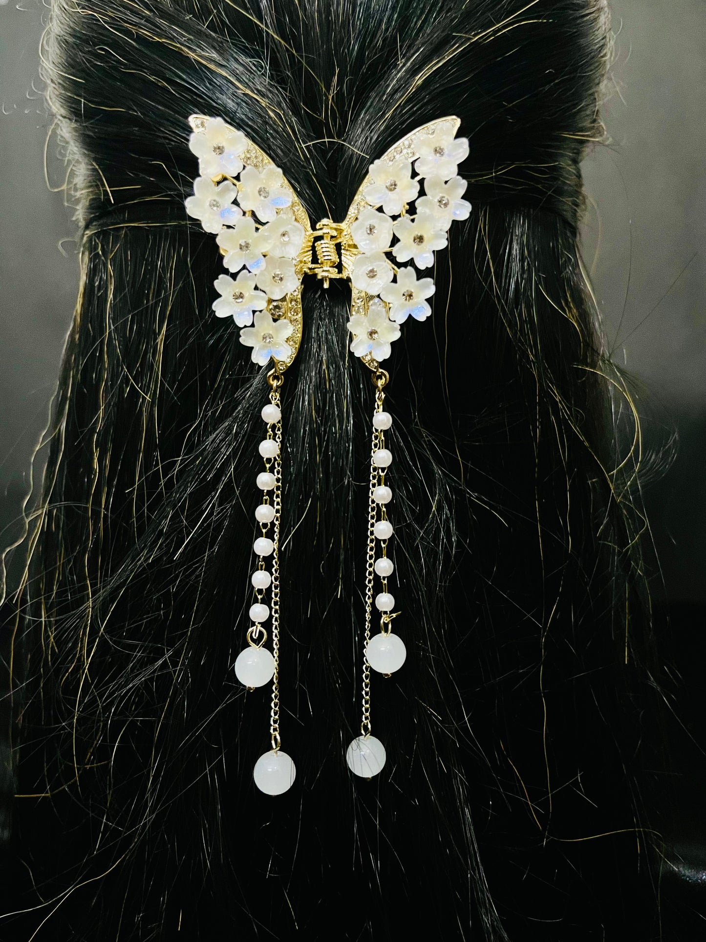 Luxury White Floral Butterfly Hair Clutcher with Pearls and Crystal Detailing