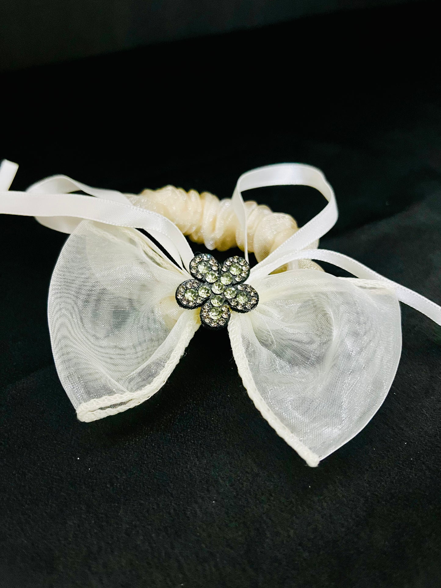 Pack of 2 Elegant Bow Scrunchies with Rhinestone Flower Charm – Satin & Organza Hair Ties