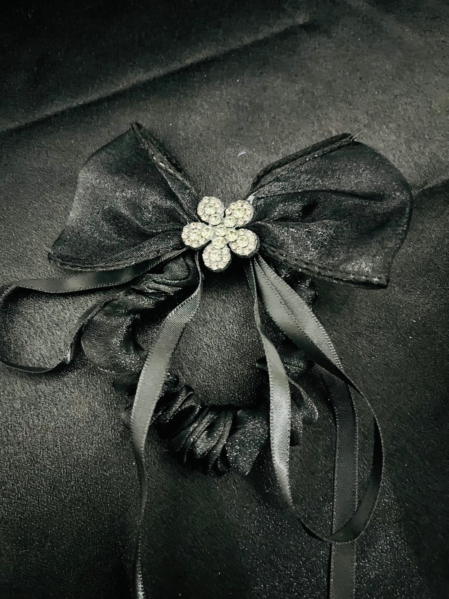 Pack of 2 Elegant Bow Scrunchies with Rhinestone Flower Charm – Satin & Organza Hair Ties