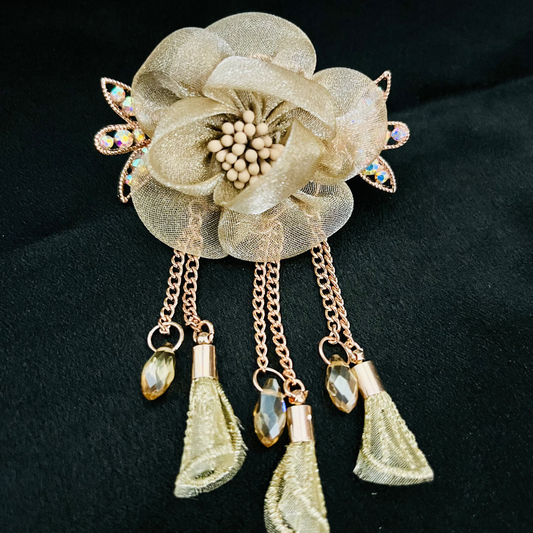 Elegant Golden Floral Hair Clip with Crystal Detailing & Tassel Chains