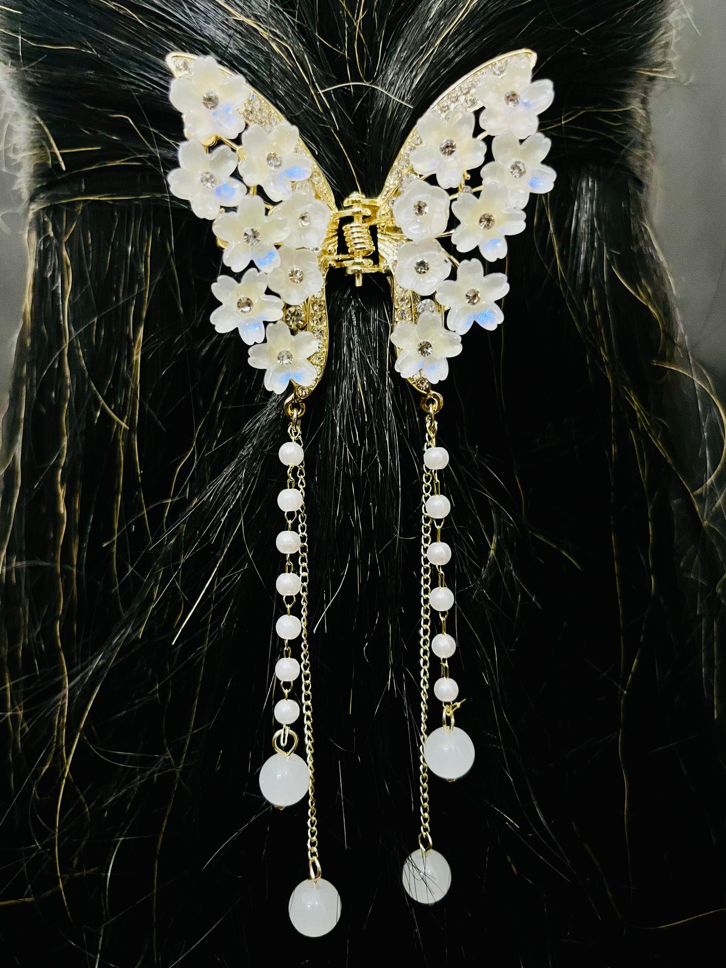 Luxury White Floral Butterfly Hair Clutcher with Pearls and Crystal Detailing