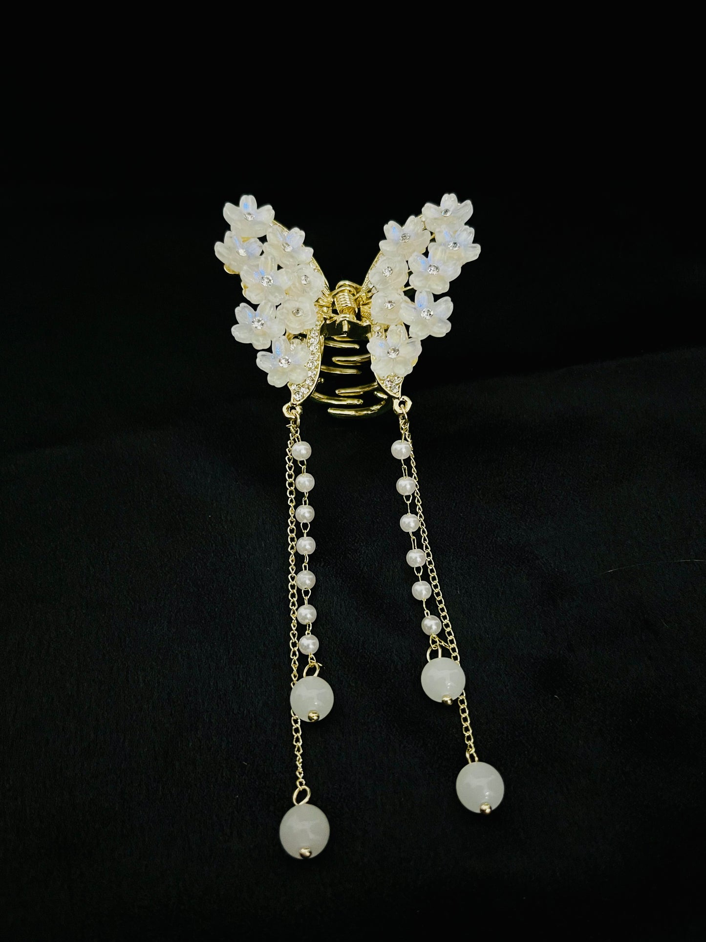 Luxury White Floral Butterfly Hair Clutcher with Pearls and Crystal Detailing